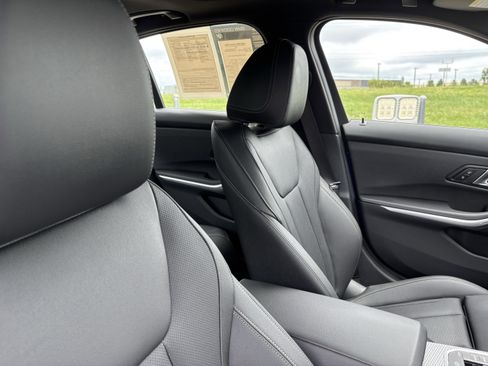 Certified 2025 BMW M340i Sedan RWD image 35