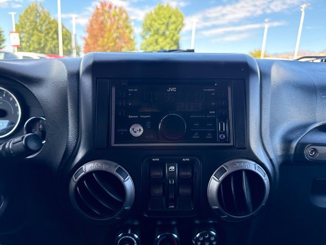 Used 2012 Jeep Wrangler Unlimited Sport AWD/4WD image 14