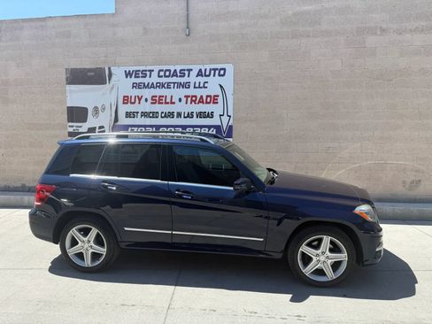 Used 2013 Mercedes-Benz GLK 250 BlueTEC 4MATIC image 3