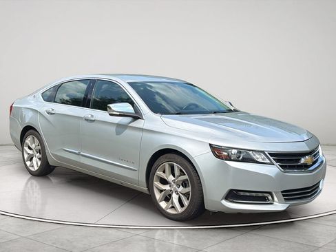 Used 2016 Chevrolet Impala LTZ FWD image 1