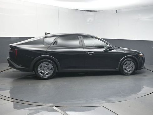 Used 2025 Kia K4 FWD image 8