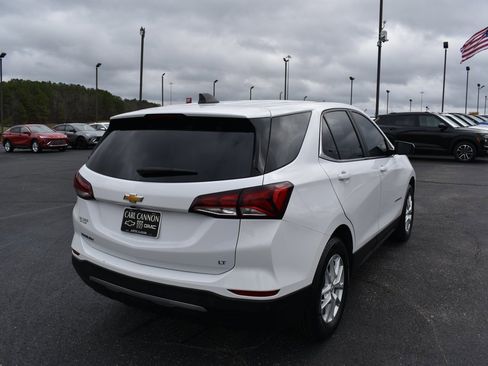 Used 2023 Chevrolet Equinox LT image 4