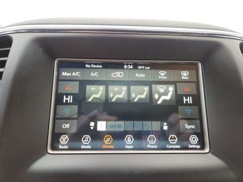 Used 2019 Jeep Grand Cherokee Laredo image 20