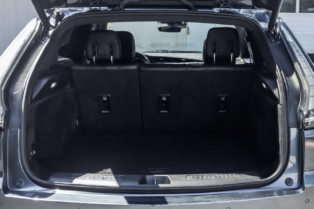 Used 2019 Cadillac XT4 Sport AWD/4WD image 18