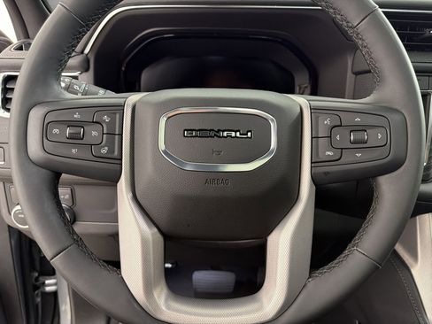 Used 2023 GMC Yukon Denali w/ LPO, Floor Liner Package RWD image 17