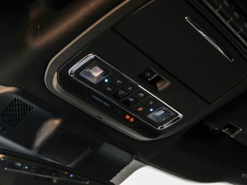 Used 2026 Ford F450 Platinum w/ FX4 Off-Road Package image 46