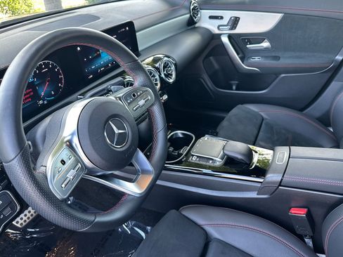 Certified 2023 Mercedes-Benz CLA 250 image 10