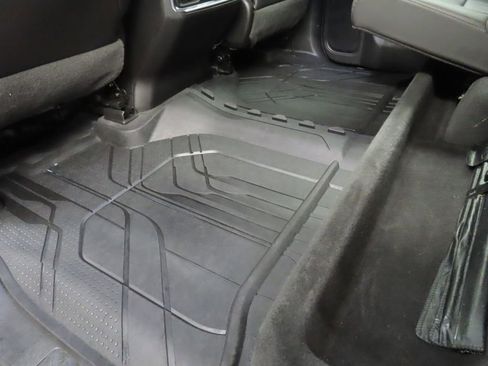 Used 2019 Chevrolet Silverado 1500 High Country w/ High Country Premium Package AWD/4WD image 73