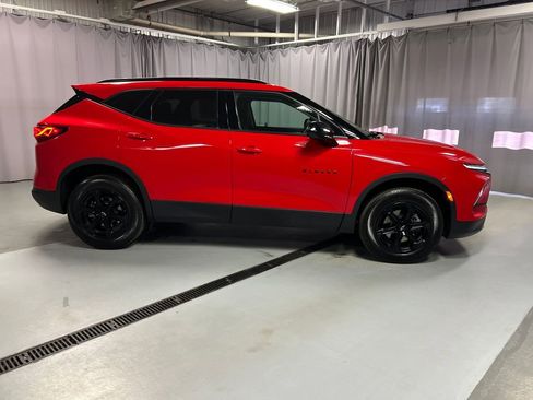 Used 2024 Chevrolet Blazer LT w/ Convenience Package image 8