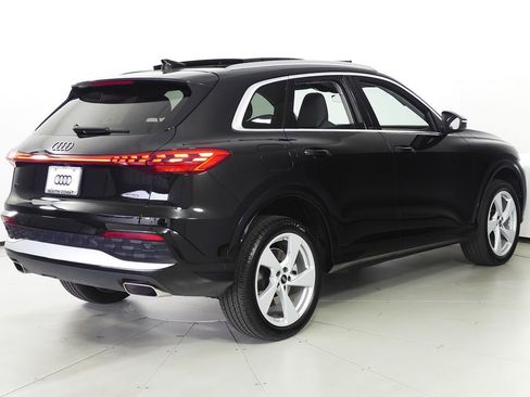 Used 2025 Audi Q5 Premium Plus w/ Premium Plus AWD/4WD image 7