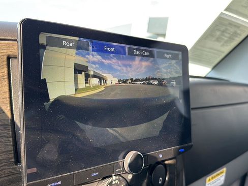 Used 2018 Mercedes-Benz Sprinter 3500 image 26