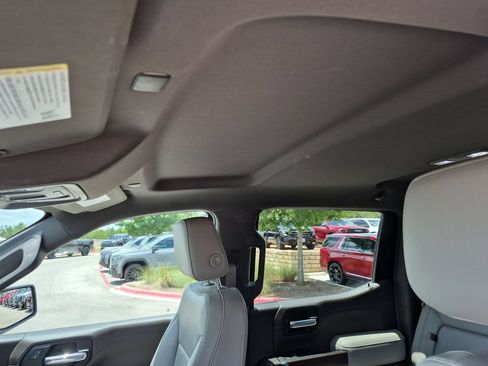 Used 2019 GMC Sierra 1500 SLT AWD/4WD image 31
