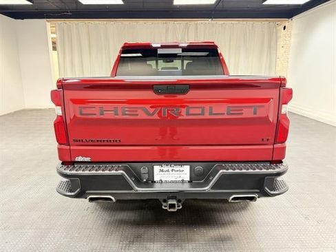 Used 2021 Chevrolet Silverado 1500 LT Trail Boss w/ Convenience Package II image 4