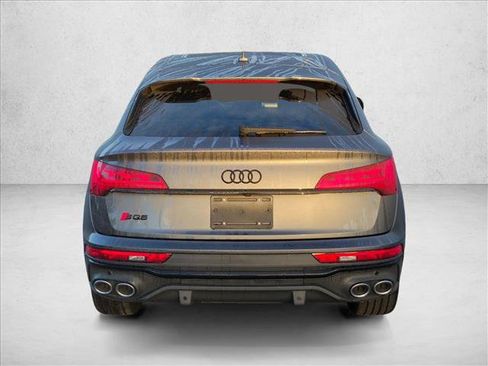Used 2023 Audi SQ5 Prestige w/ Prestige Package AWD/4WD image 6