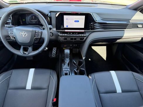 Used 2026 Toyota Camry SE w/ Convenience Package FWD image 23