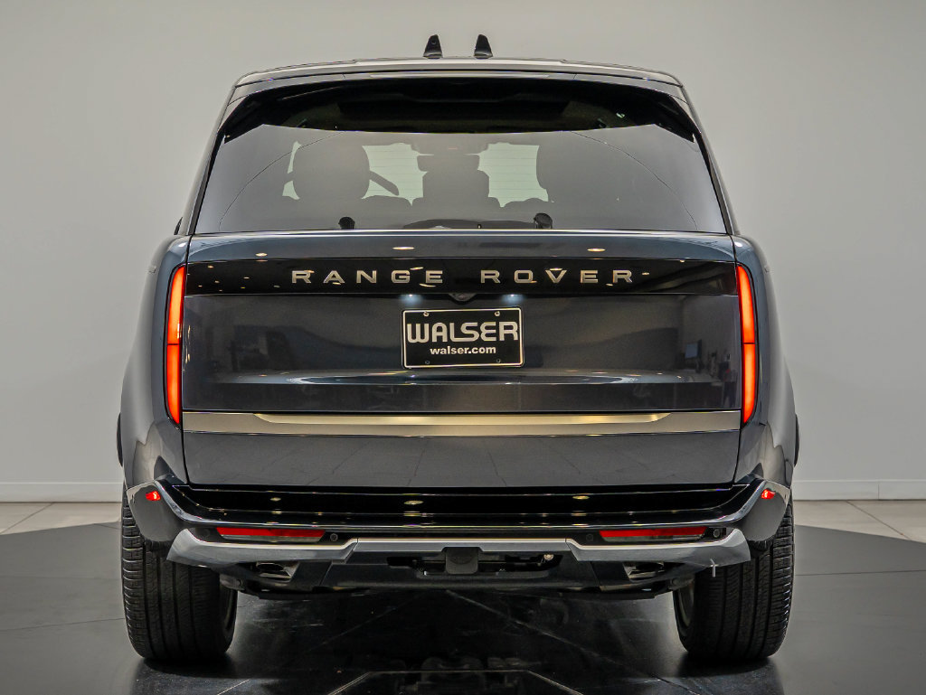 Used 2026 Land Rover Range Rover SE AWD/4WD image 6