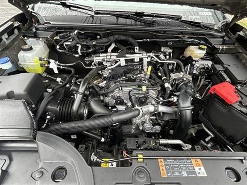 Used 2025 Ford Ranger Lariat w/ FX4 Off-Road Package image 27