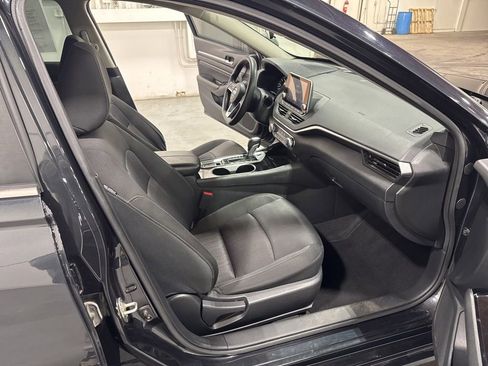 Used 2021 Nissan Altima 2.5 SV image 28