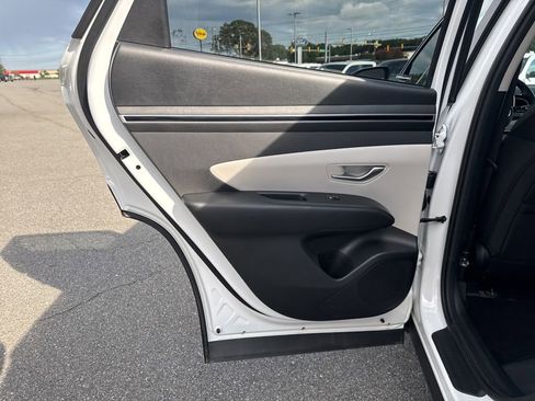 Used 2024 Hyundai Tucson SEL image 15
