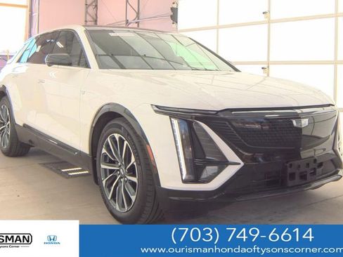Used 2024 Cadillac Lyriq Sport w/ LPO, Floor Liner Package image 1