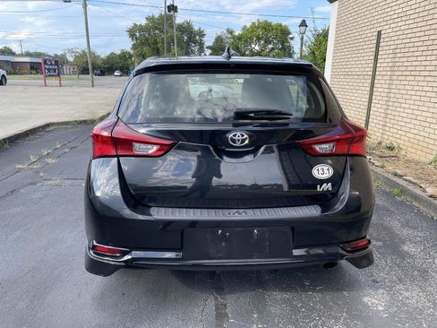 Used 2017 Toyota Corolla iM w/ Protection Package FWD image 4