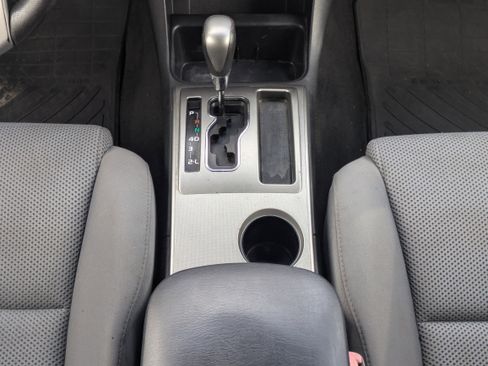 Used 2012 Toyota Tacoma PreRunner image 15