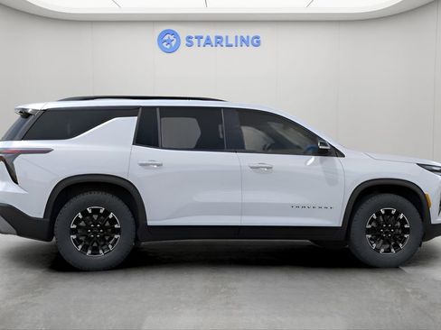 New 2026 Chevrolet Traverse Z71 w/ Enhanced Driving Package image 5