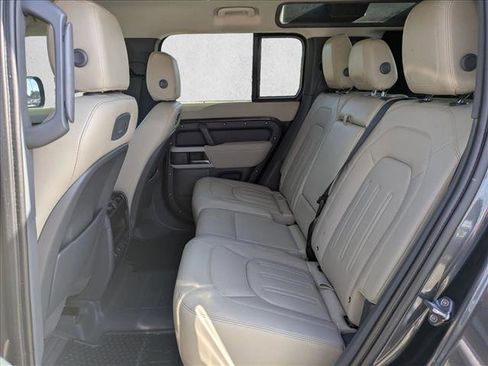 Certified 2022 Land Rover Defender 110 SE image 20