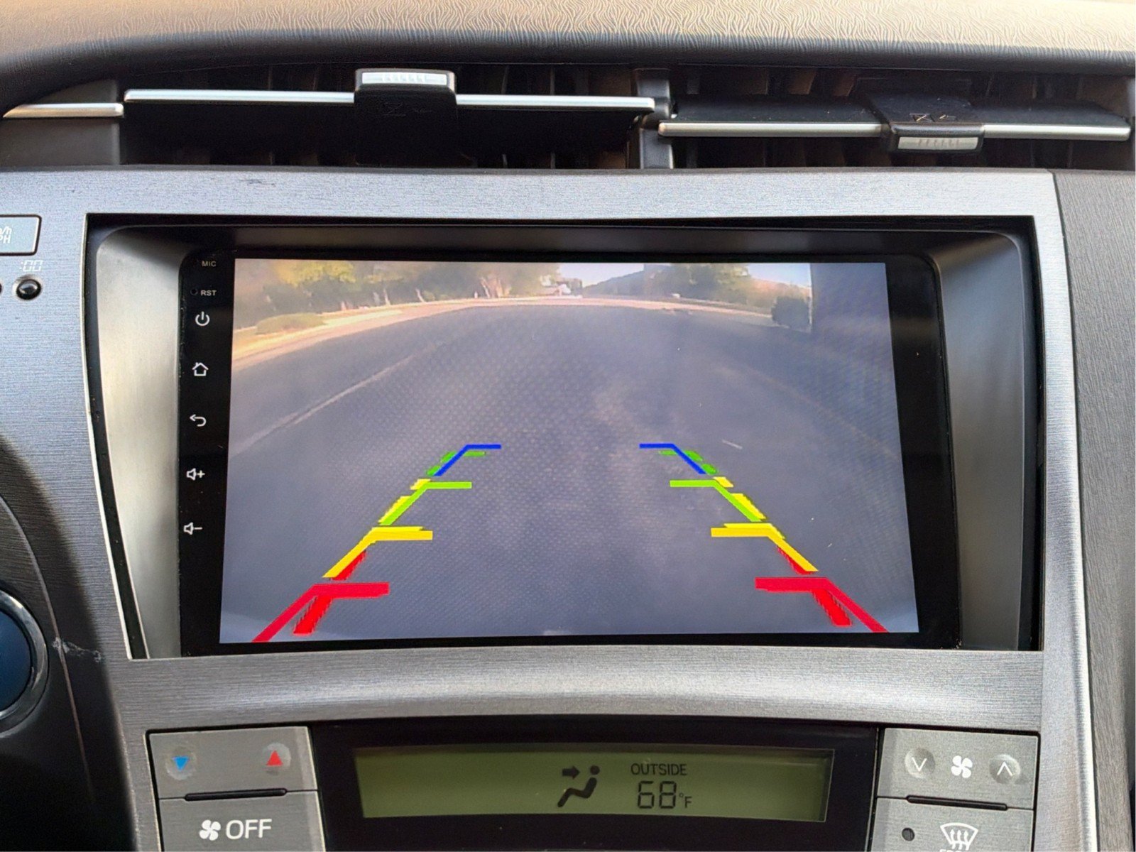 Used 2015 Toyota Prius Two FWD image 16