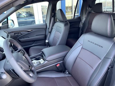 New 2026 Honda Ridgeline Black Edition image 8