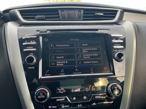 Used 2019 Nissan Murano SV image 20