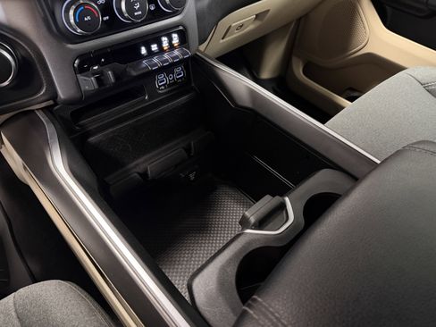 Used 2020 RAM 1500 Big Horn image 18