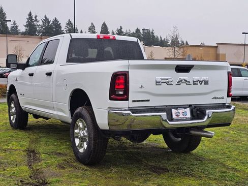 New 2025 RAM 3500 Big Horn image 6