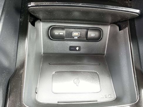 Used 2021 Kia Telluride EX w/ EX Premium Package image 16