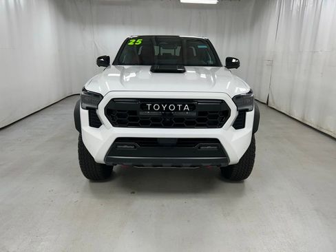 Certified 2025 Toyota Tacoma TRD Pro w/ Tow Tech Package AWD/4WD image 4