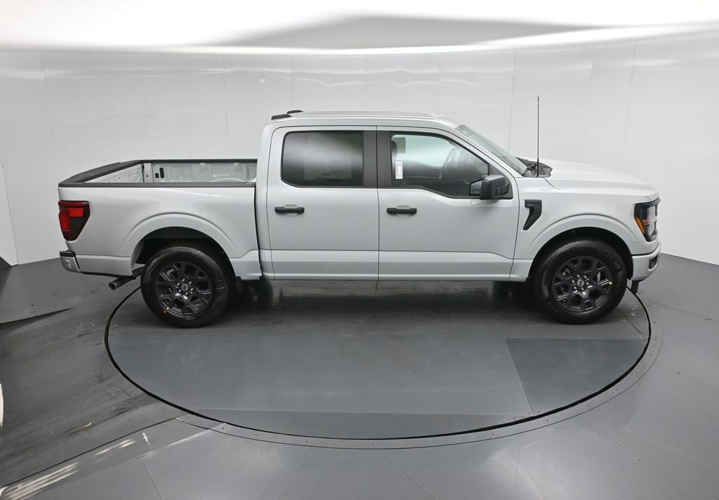 New 2026 Ford F150 STX w/ Equipment Group 200A RWD image 33