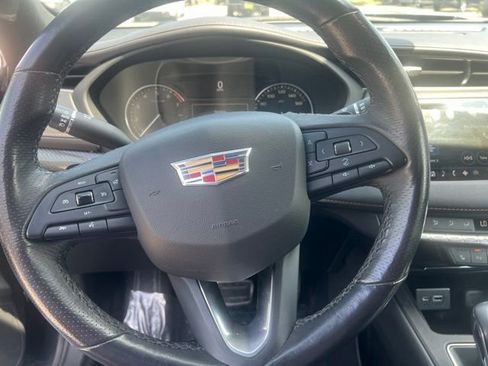 Used 2019 Cadillac XT4 Sport w/ Cold Weather Package AWD/4WD image 8