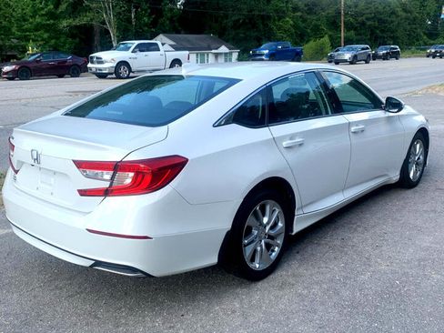 Used 2019 Honda Accord LX image 4