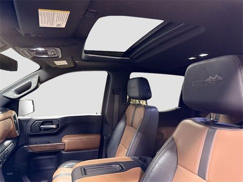 Used 2020 Chevrolet Silverado 1500 High Country w/ LPO, Dark Essentials Package image 23