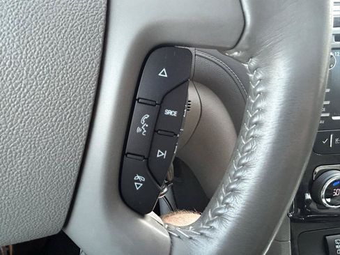 Used 2017 Buick Enclave Convenience FWD image 20