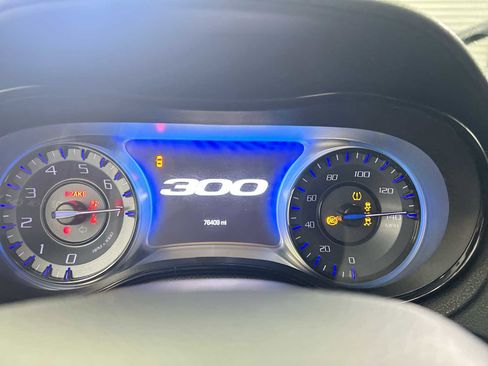 Used 2017 Chrysler 300 S w/ S Model Appearance Package image 10