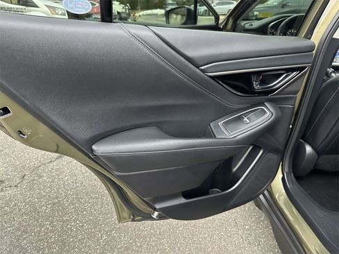 Used 2022 Subaru Outback Limited image 20