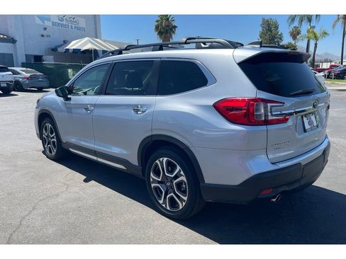 Certified 2025 Subaru Ascent Touring w/ Popular Package #2 AWD/4WD image 3