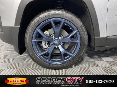 New 2026 Jeep Cherokee Limited AWD/4WD image 9