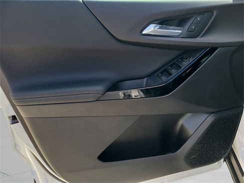 New 2026 Chevrolet Equinox LT image 25