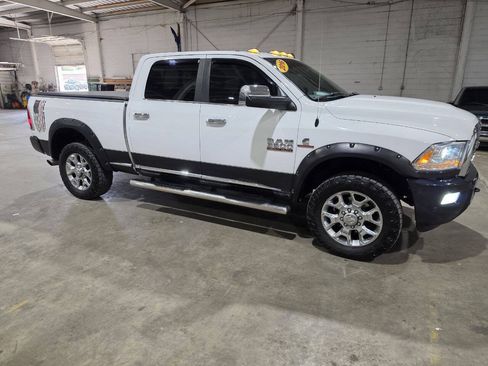 Used 2016 RAM 3500 Laramie Longhorn AWD/4WD image 19