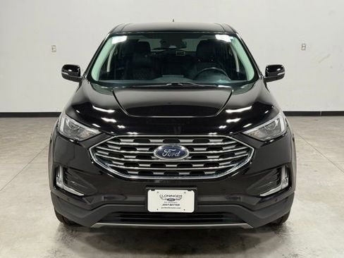 Certified 2023 Ford Edge Titanium image 4