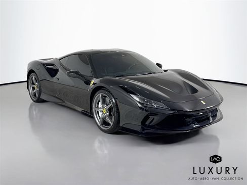 Used 2020 Ferrari F8 Tributo image 3