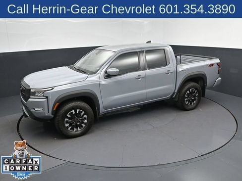 Used 2024 Nissan Frontier PRO-4X w/ Technology Package AWD/4WD image 34