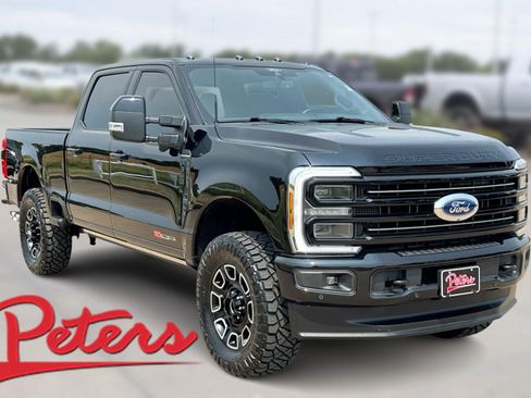 Used 2025 Ford F350 Platinum AWD/4WD image 1